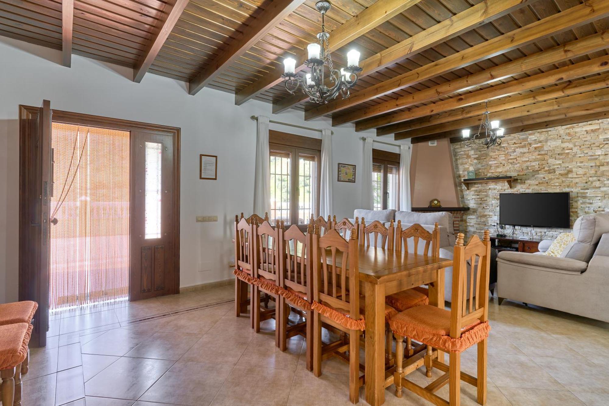 Villa Alejandro En Sayalonga Zewnętrze zdjęcie